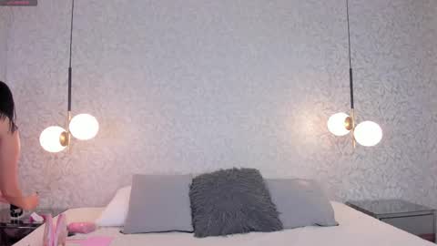 Snapshot of jazlin_angels chatting on March 24, 8:19 am JAZLIN ANGELS online show from March 24, 8:19 am