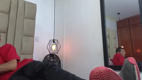 jazmin_and_jose online show from December 20, 7:10 pm