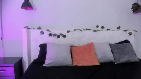 Snapshot of jazmin_flores1 chatting on March 8, 2:04 am Jazmin online show from March 8, 2:04 am