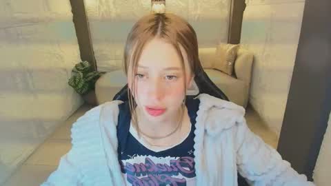 Jazmin online show from January 17, 2:49 am