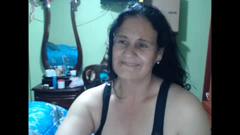 Snapshot of jazmin_rios chatting on January 21, 11:45 pm jazmim online show from January 21, 11:45 pm