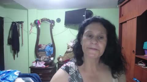 Snapshot of jazmin_rios chatting on January 25, 11:34 am jazmim online show from January 25, 11:34 am