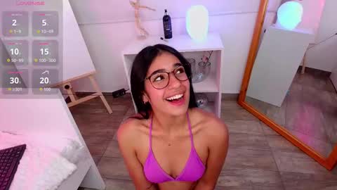 Jazmin online show from January 17, 12:37 am