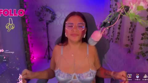 Jazmine online show from December 28, 10:47 am