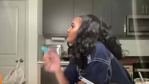 Snapshot of jazminetea chatting on October 13, 4:01 am jazminetea online show from October 13, 4:01 am