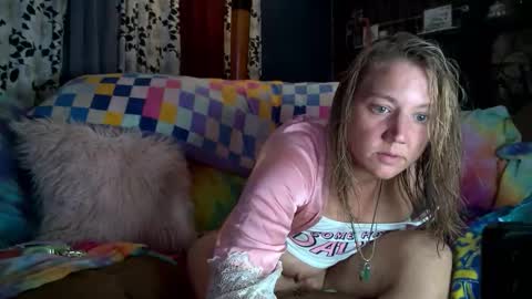 Snapshot of jazzmcjames chatting on October 20, 1:06 am jazzmcjames online show from October 20, 1:06 am