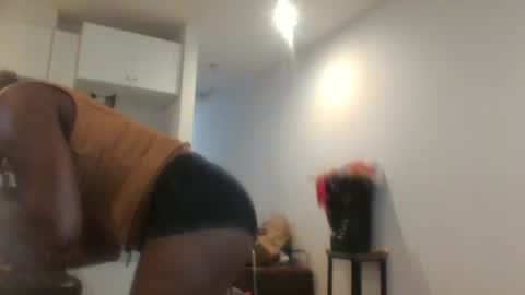 Jazzystelo online show from June 15, 3:14 pm