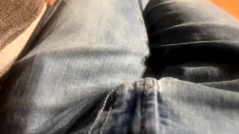 Snapshot of jbigblue chatting on March 12, 12:50 am jbigblue online show from March 12, 12:50 am