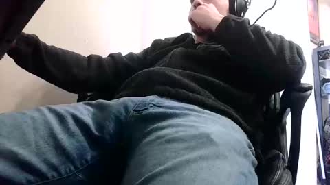 Snapshot of jbutkis35 chatting on March 5, 7:17 pm jbutkis35 online show from March 5, 7:17 pm