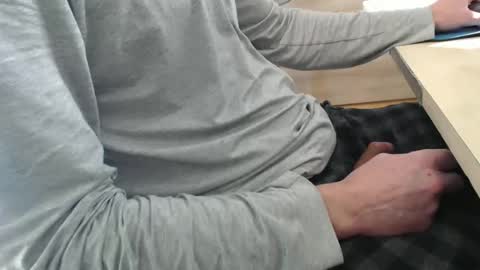 jc200000 online show from March 29, 3:45 pm