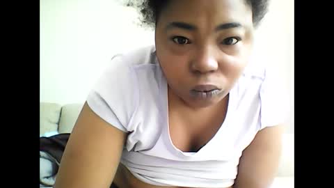 JCCaramelbarbie online show from March 12, 2:45 pm