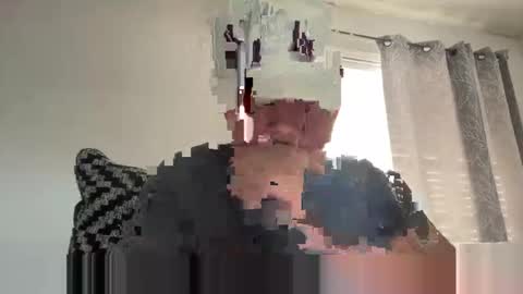 Snapshot of jchowme23 chatting on February 12, 11:11 pm Jchowme23 online show from February 12, 11:11 pm