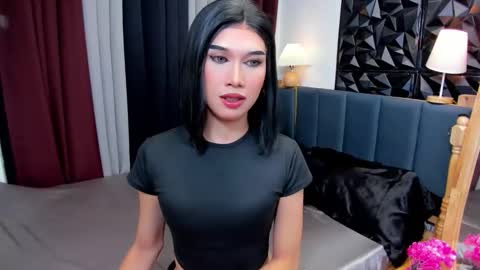 jchugecock online show from November 8, 2:50 pm