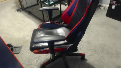 Snapshot of jcor13 chatting on December 8, 12:29 am Jim online show from December 8, 12:29 am