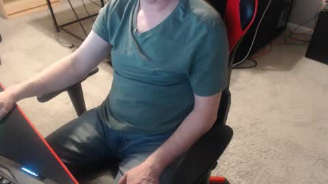 Snapshot of jcor13 chatting on February 12, 11:51 pm Jim online show from February 12, 11:51 pm