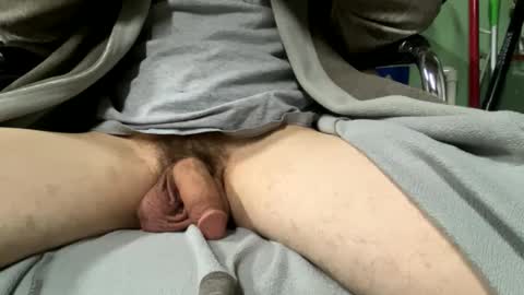 Snapshot of jdawg1366 chatting on November 15, 3:04 am Gladiator online show from November 15, 3:04 am