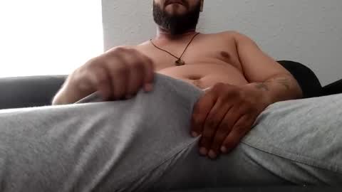 Snapshot of jdeez031 chatting on March 7, 8:22 pm strokegamecrazy online show from March 7, 8:22 pm