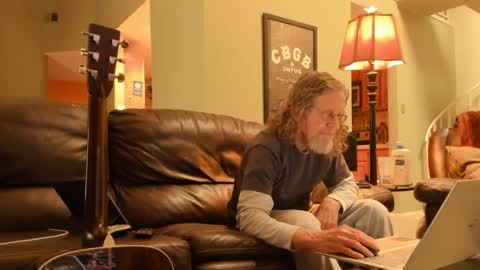 Snapshot of jdineuless chatting on December 28, 10:23 pm JDinEuless online show from December 28, 10:23 pm