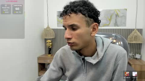 jdwhite18 online show from April 26, 3:48 am