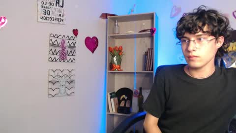 Snapshot of jeam_hot chatting on February 20, 10:04 pm jeam_hot online show from February 20, 10:04 pm