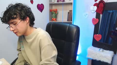 Snapshot of jeam_hot chatting on March 4, 12:50 am jeam_hot online show from March 4, 12:50 am