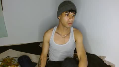 Snapshot of jeampier_sexy chatting on December 1, 11:36 pm jeampier_sexy online show from December 1, 11:36 pm