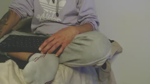 Snapshot of jeampier_sexy chatting on January 7, 11:35 pm jeampier_sexy online show from January 7, 11:35 pm