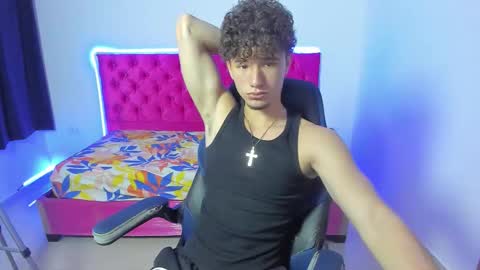 jean_burns online show from January 15, 8:01 pm