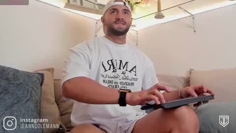 Jean Coleman online show from February 15, 5:51 am