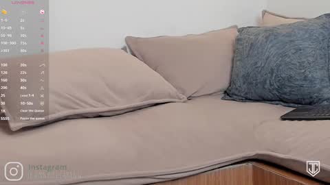 Jean Coleman online show from February 19, 7:17 am