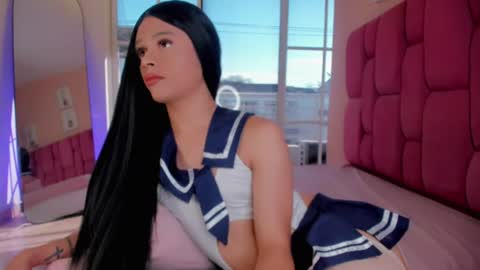 Snapshot of jean_dreams chatting on June 20, 9:17 pm J E A N online show from June 20, 9:17 pm