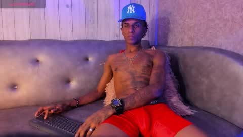 JEAN online show from February 4, 9:42 pm