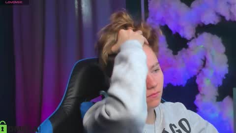 jean_wilsons online show from October 14, 11:11 am