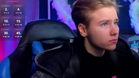 jean_wilsons online show from January 11, 11:15 am