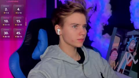 jean_wilsons online show from January 12, 11:15 am