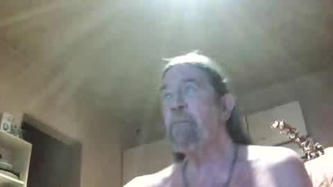 jeanclaude1959 online show from May 31, 7:04 am