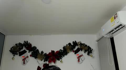 jeanfran_ferrer online show from February 1, 9:57 pm