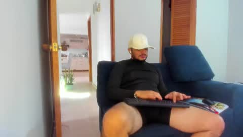 Jean alex  online show from July 4, 10:38 pm