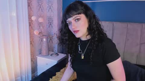 Jean online show from October 7, 7:44 pm