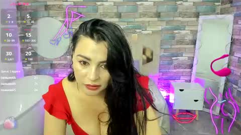 Snapshot of jeannette_tay chatting on June 22, 3:36 am JEANNETTE online show from June 22, 3:36 am