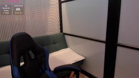 Snapshot of jeannewilliams_ chatting on June 14, 11:34 am Jeanne Williams online show from June 14, 11:34 am
