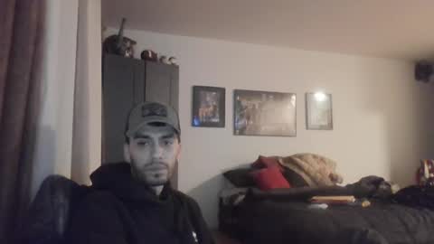 Snapshot of jeanpierbello7 chatting on March 10, 12:29 am jean pier bello Silva online show from March 10, 12:29 am