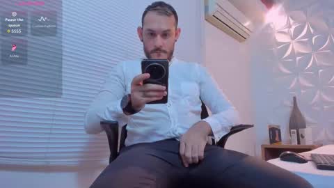 Jeanpiere online show from November 11, 3:06 am