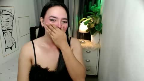 Jeanwants2play online show from March 17, 12:15 am