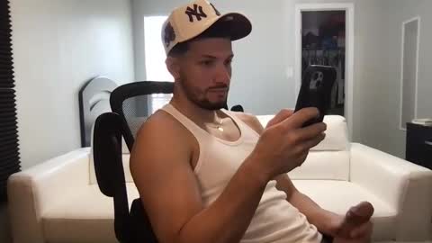 jeanwhitebianco online show from September 19, 7:36 pm