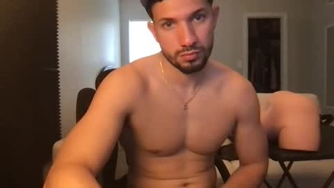 jeanwhitebianco online show from December 3, 9:02 pm