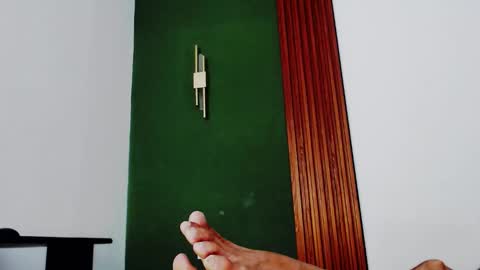 Snapshot of jeanys_sneider chatting on February 13, 11:28 am Jeays online show from February 13, 11:28 am