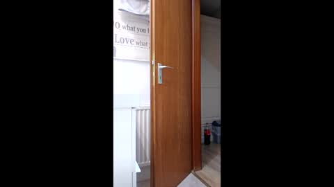 Snapshot of jebacz11 chatting on February 17, 1:46 am jebacz11 online show from February 17, 1:46 am