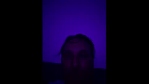 Snapshot of jebbis89 chatting on April 4, 11:18 am jebbis89 online show from April 4, 11:18 am