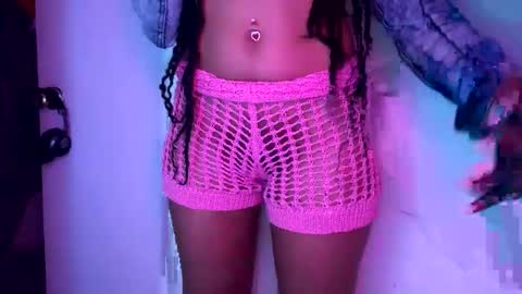 jeddahdolly online show from January 12, 7:10 pm